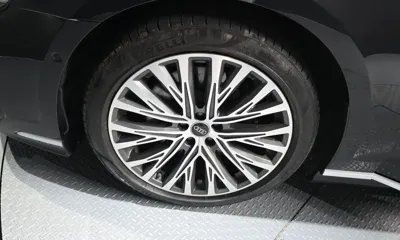 Audi A8 2023, 19436 км, за 51960.02 USD