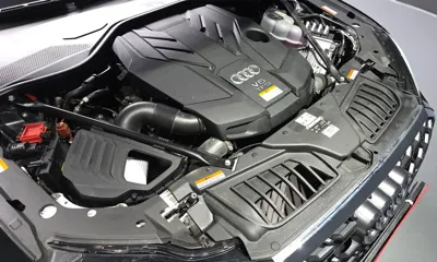 Audi A8 2023, 19436 км, за 51960.02 USD - фото 6