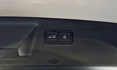Hyundai Santafe 2024, 57390 км, за 17716.95 USD - фото 20