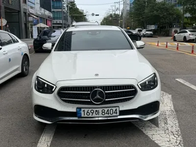 Mercedes-Benz E-Class 2022, 36036 км, за 28928.03 USD