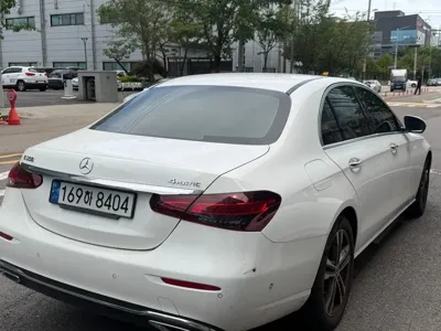 Mercedes-Benz E-Class 2022, 36036 км, за 28928.03 USD