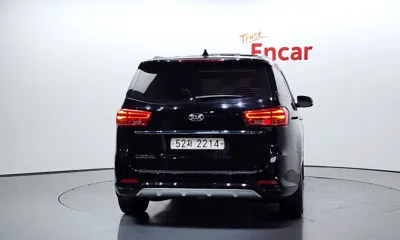 Kia Canival 2019, 176494 км, за 7003.63 USD