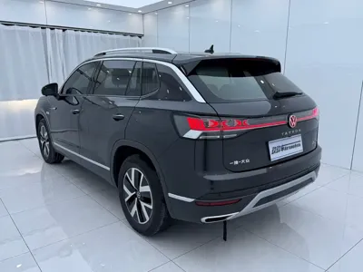 Volkswagen Tayron 2023, 32000 км, за 27416.34 USD