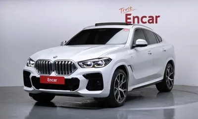 BMW X6 · 2023 год