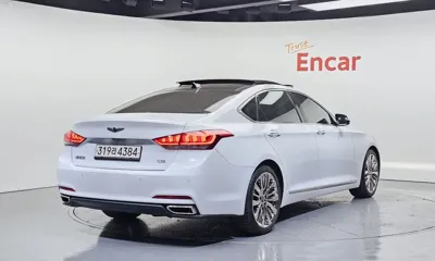 Hyundai Genesis 2016, 169758 км, за 7466.14 USD