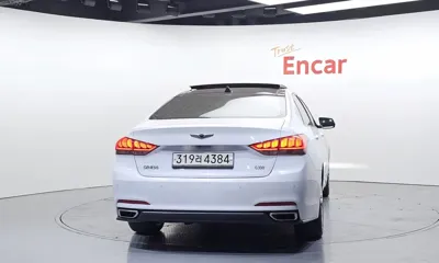 Hyundai Genesis 2016, 169758 км, за 7466.14 USD