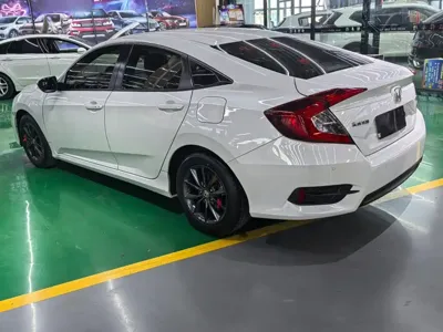 Honda Civic 2019, 47500 км, за 9310.83 USD - фото 6