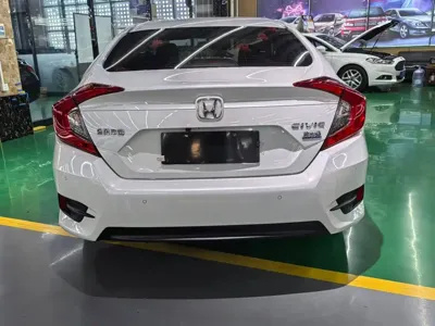 Honda Civic 2019, 47500 км, за 9310.83 USD - фото 7