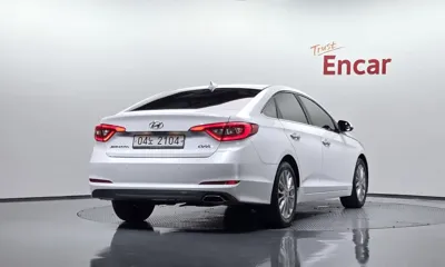 Hyundai Sonata 2017, 141924 км, за 5448.34 USD