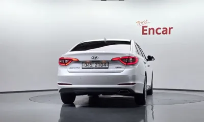 Hyundai Sonata 2017, 141924 км, за 5448.34 USD