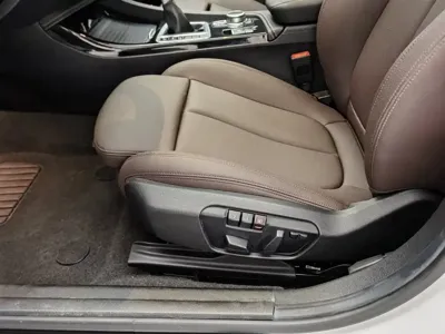 BMW 1 Series 2019, 118100 км, за 7342.41 USD - фото 20