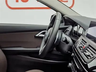 BMW 1 Series 2019, 118100 км, за 7342.41 USD - фото 22