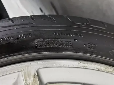 BMW 1 Series 2019, 118100 км, за 7342.41 USD - фото 24