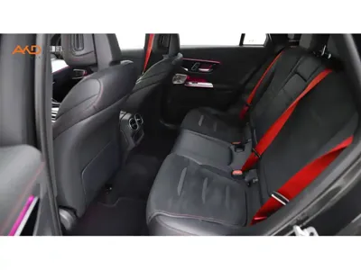 Mercedes-Benz GLC AMG 2024, 12000 км, за 58285.86 USD - фото 7