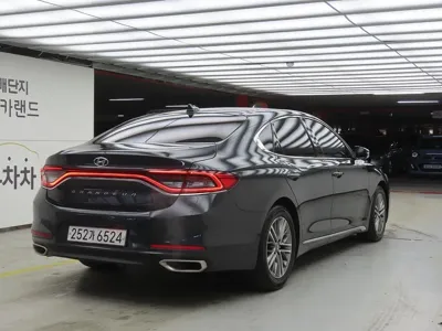 Hyundai Grandeur 2018, 153505 км, за 7469.6 USD