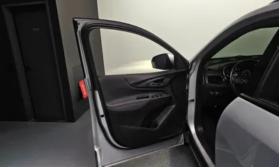 ChevroletGMDaewoo Equinox 2022, 119792 км, за 10245.91 USD - фото 24