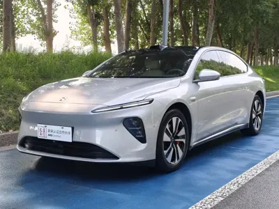 Nio ET7 · 2022 год
