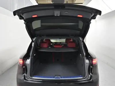 Porsche Cayenne 2022, 35350 км, за 66072.01 USD - фото 20
