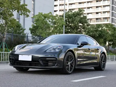 Porsche Panamera · 2022 год