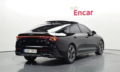 Kia K5 2022, 135722 км, за 11590.8 USD