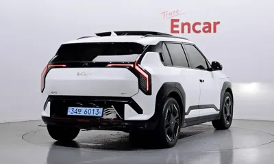 Kia EV3 2025, 18834 км, за 28817.12 USD