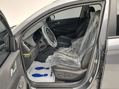 Hyundai Tucson 2018, 123536 км, за 8218.48 USD - фото 11