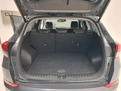 Hyundai Tucson 2018, 123536 км, за 8218.48 USD - фото 17