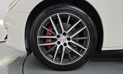 Maserati Ghibli 2018, 111268 км, за 12800.32 USD
