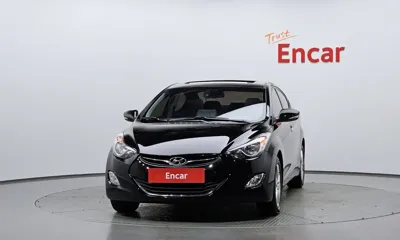 Hyundai Avante 2011, 94902 км, за 2642.38 USD