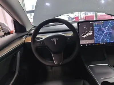 Tesla Model 3 2021, 110300 км, за 15098.22 USD - фото 11