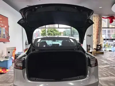 Tesla Model 3 2021, 110300 км, за 15098.22 USD - фото 19