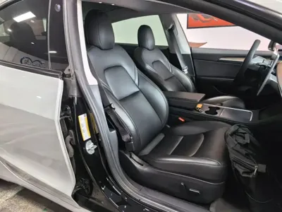 Tesla Model 3 2021, 110300 км, за 15098.22 USD - фото 25