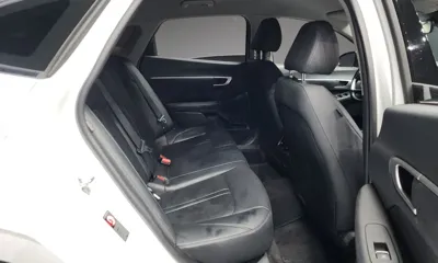 Hyundai Sonata 2022, 94546 км, за 10132.44 USD - фото 12