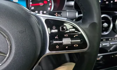 Mercedes-Benz C-Class 2020, 56450 км, за 14769.59 USD - фото 33