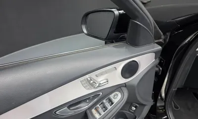 Mercedes-Benz C-Class 2020, 56450 км, за 14769.59 USD - фото 35