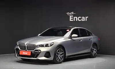 BMW 5-Series · 2026 год
