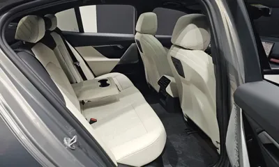 BMW 5-Series 2026, 6661 км, за 64226.72 USD - фото 26