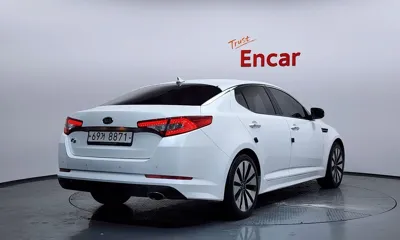 Kia K5 2011, 180647 км, за 2516.55 USD