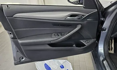 BMW 5-Series 2018, 139213 км, за 13289.91 USD - фото 24