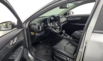 Kia K3 2021, 24997 км, за 9087.95 USD - фото 10
