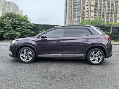 DS DS 6 2016, 90000 км, за 4935.4 USD