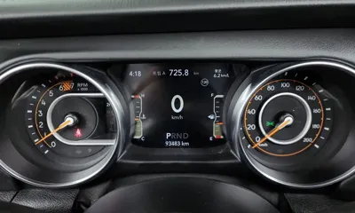 Jeep Wrangler 2021, 93483 км, за 23730.85 USD - фото 8