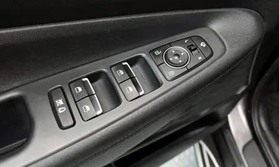 Hyundai Santafe 2019, 92879 км, за 13815.45 USD - фото 19