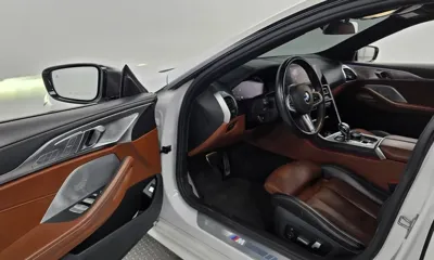 BMW 8-Series 2021, 72322 км, за 42011.29 USD - фото 10