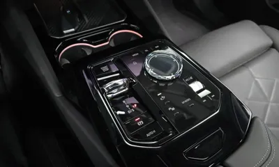 BMW 5-Series 2025, 8292 км, за 3533765.8 USD - фото 9
