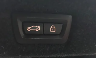 BMW 5-Series 2017, 80217 км, за 17172.12 USD - фото 20