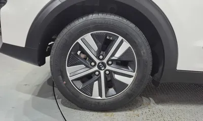 Kia Niro 2020, 38153 км, за 12964.18 USD