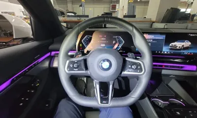 BMW 5-Series 2026, 4327 км, за 41959.44 USD - фото 8