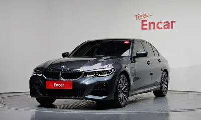 BMW 3-Series · 2022 год