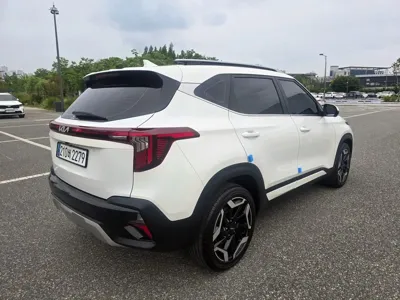 Kia Seltos 2024, 10885 км, за 17986.08 USD